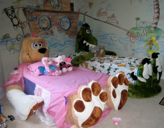 camas infantiles divertidas de felpa